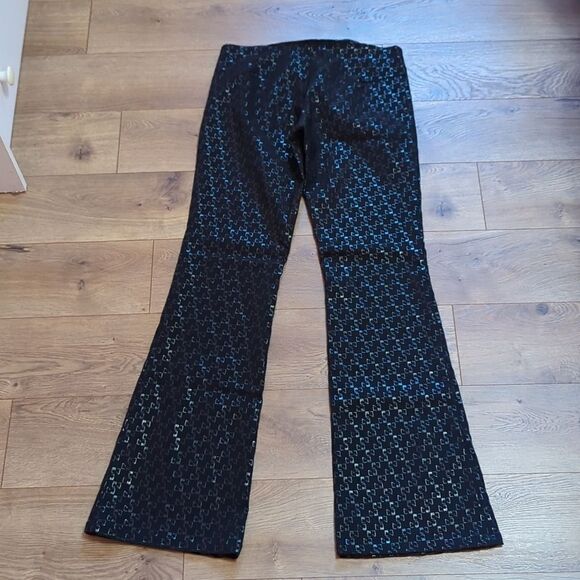 Hailee front zipper flare leg black geometric print L - Picture 6 of 8